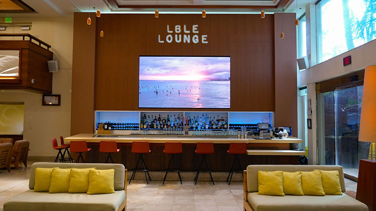 Lobby bar