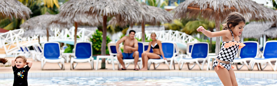 Family enjoying pool at Grand Memories Varadero