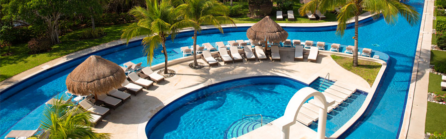 Pool at Valentin Imperial, Riviera Maya